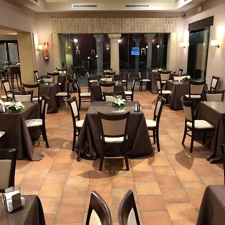 Hotel Atalaya De La Campina 3*