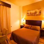 Hotel Atalaya De La Campina