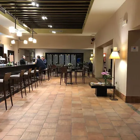 ホテル Atalaya De La Campina 3*
