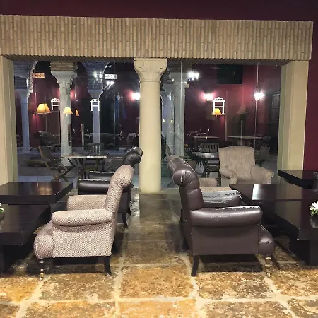 Отель Atalaya De La Campina 3*