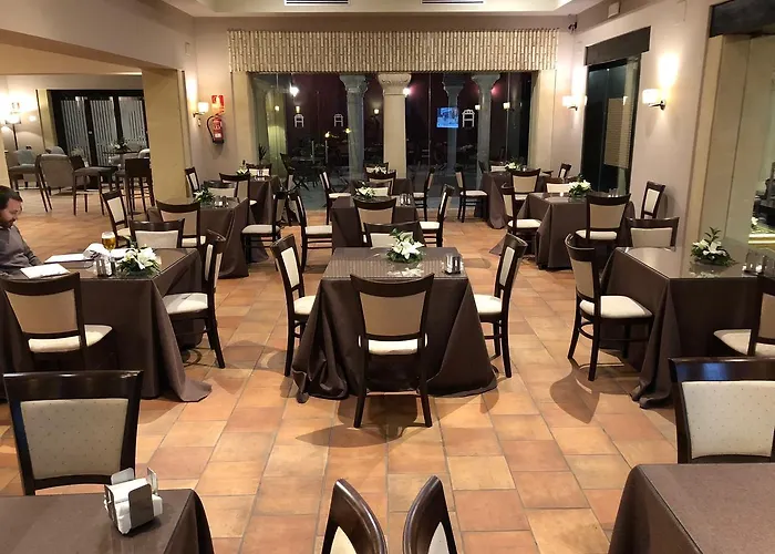 Отель Atalaya De La Campina 3*