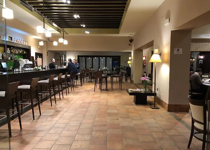 Отель Atalaya De La Campina 3*